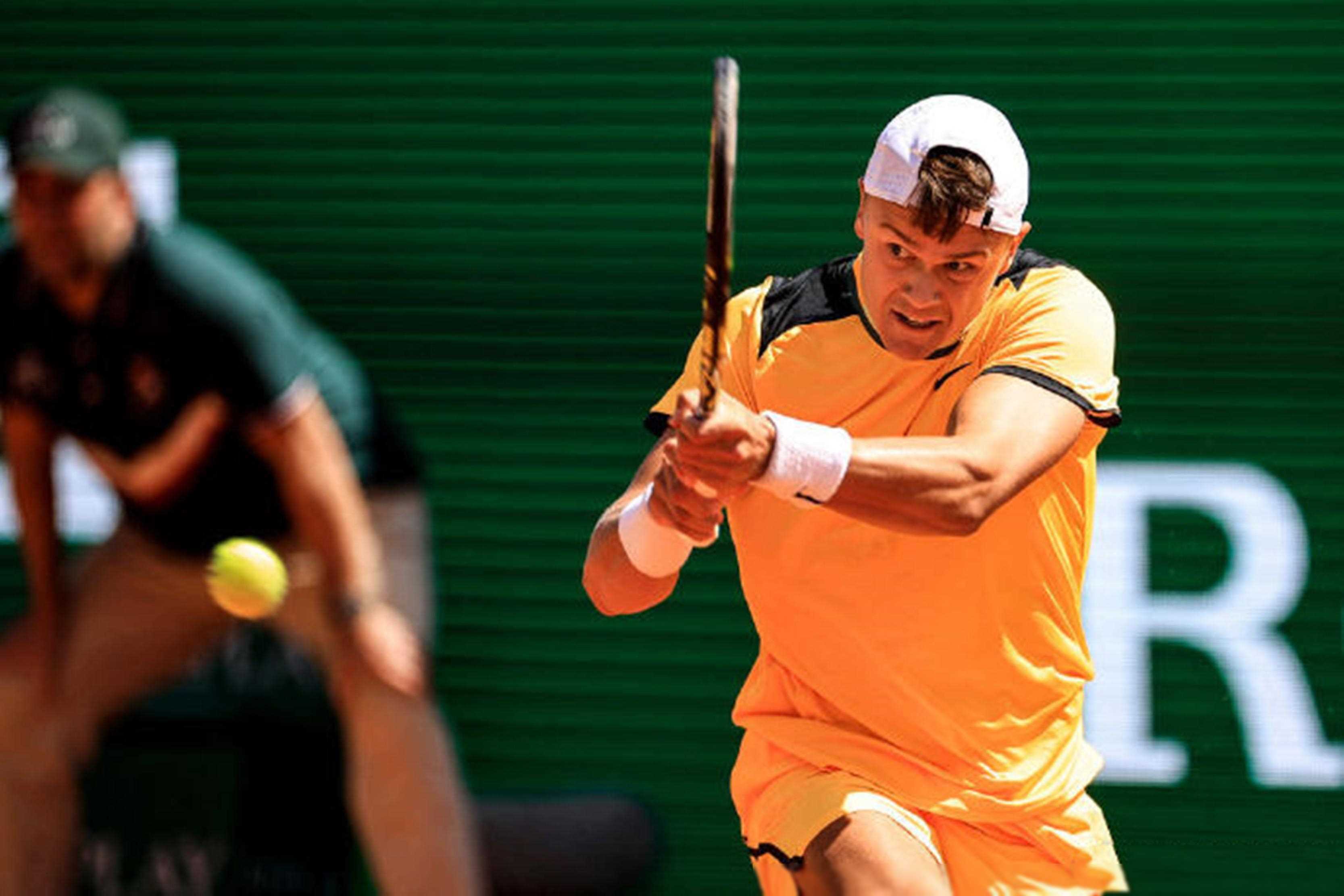 乔治保持了 乔治保持了