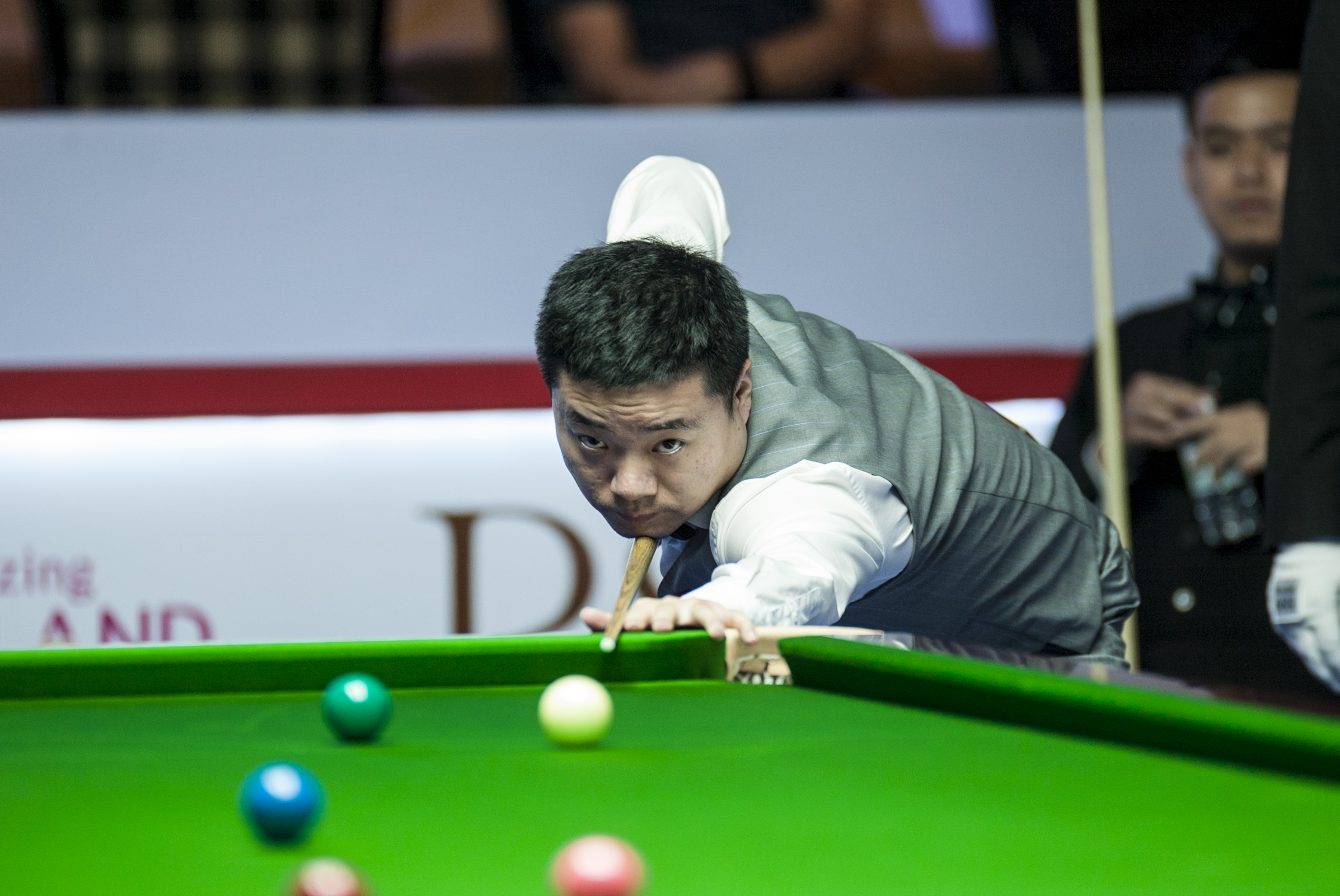 去一年世界 去一年世界